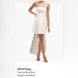 STRAPLESS SATIN COLUMN MINI DRESS WITH OVERSIZED BOW IN IVORY